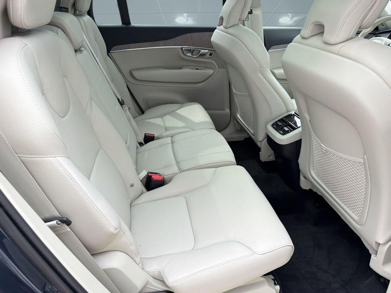 Certified 2024 Volvo XC90 B6 Plus w/ Protection Package Premier AWD/4WD image 29