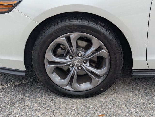 Used 2024 Honda Accord EX image 13