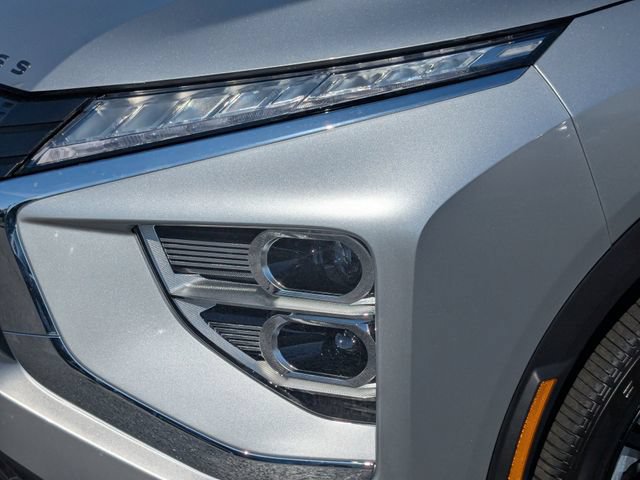 New 2026 Mitsubishi Eclipse Cross LE AWD/4WD image 10