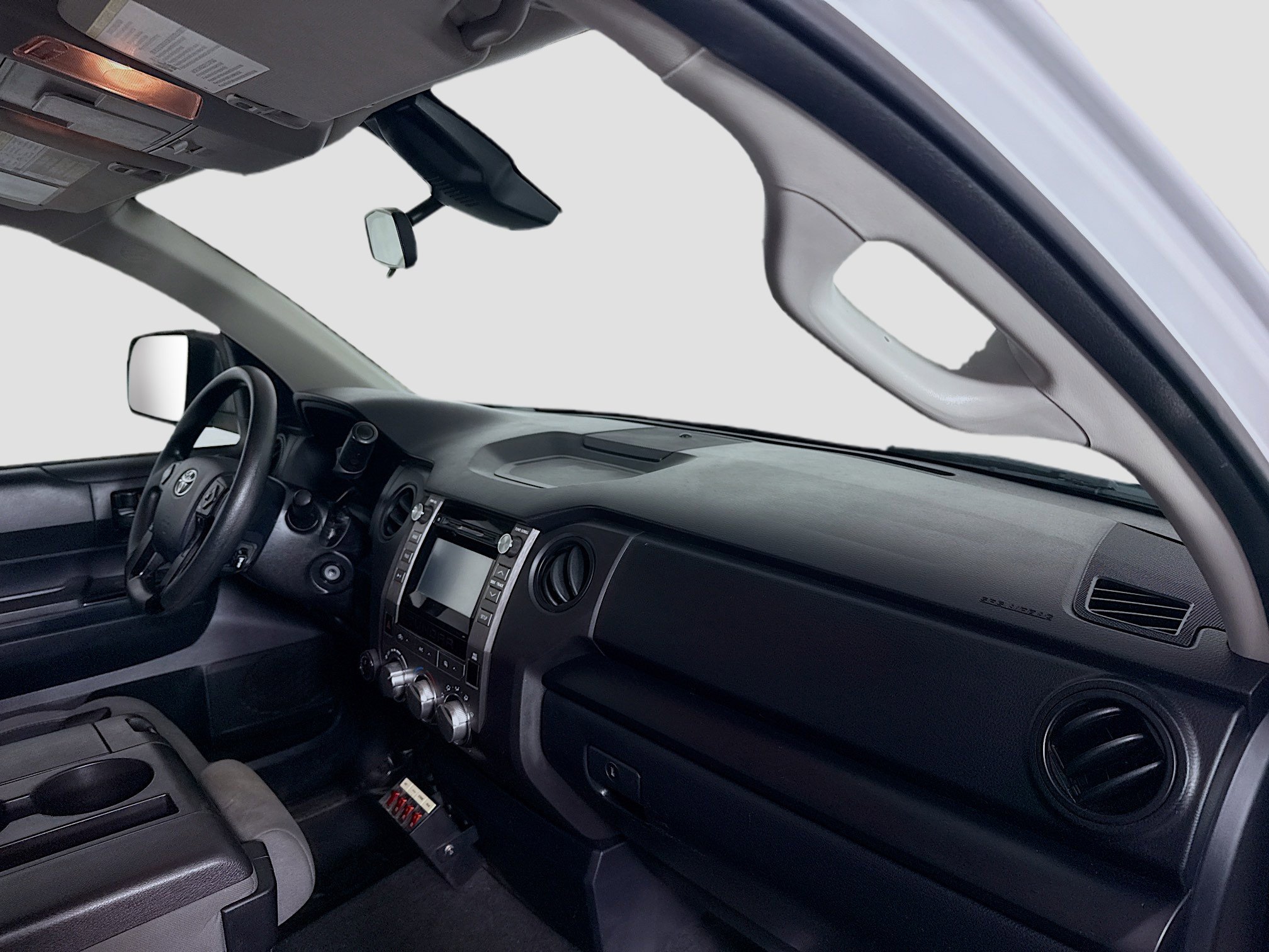 Used 2018 Toyota Tundra Limited image 29