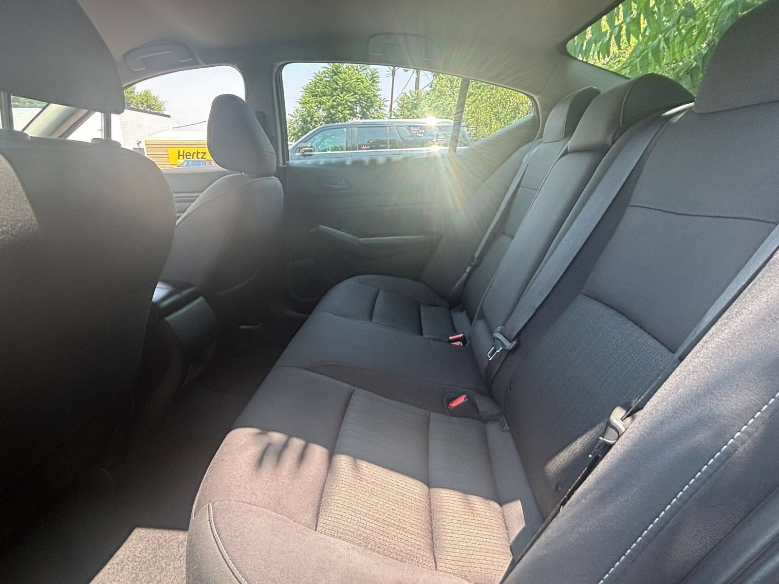 Used 2025 Nissan Altima 2.5 SV FWD image 22