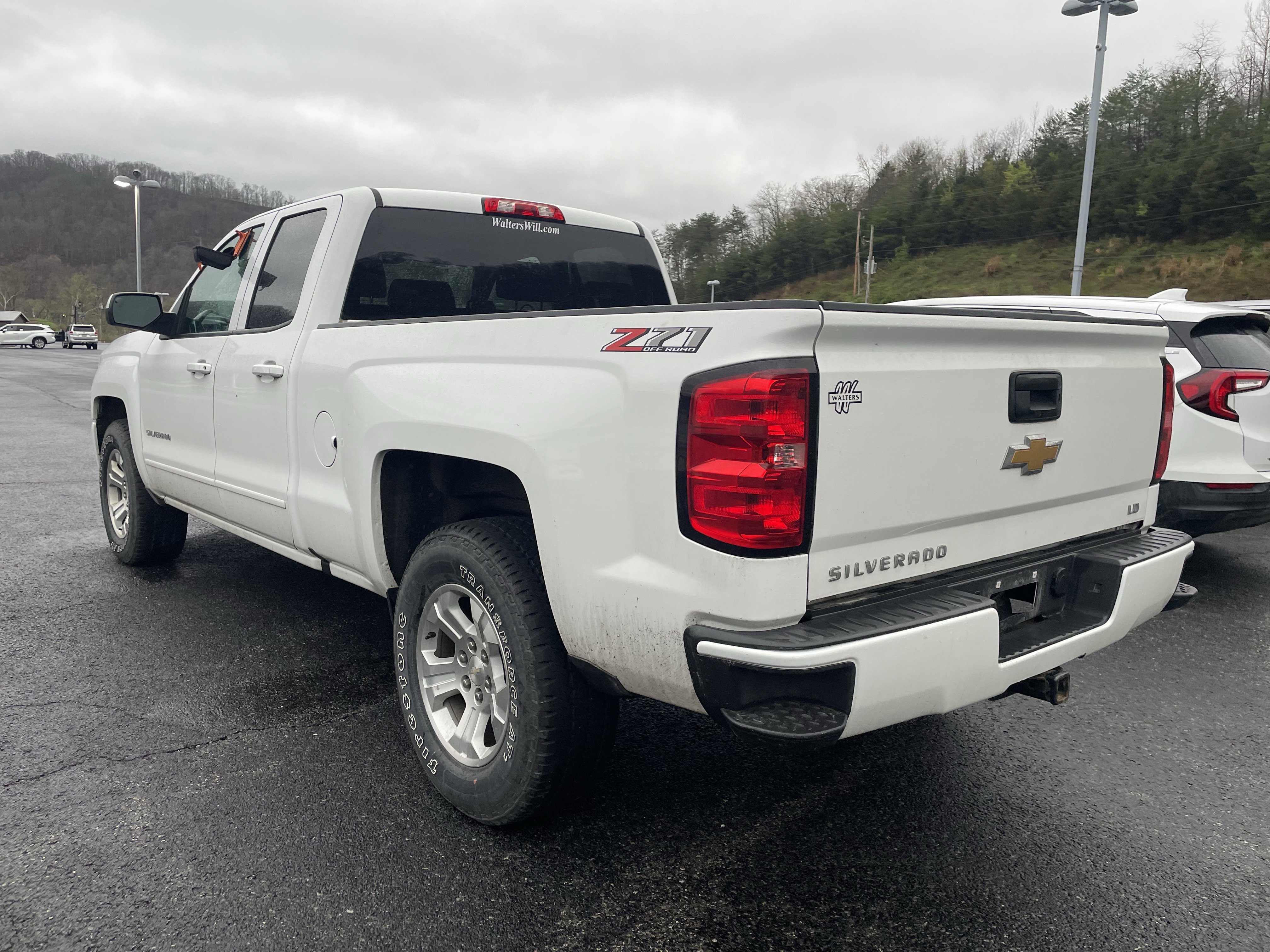 Used 2019 Chevrolet Silverado 1500 LT w/ All Star Edition image 4