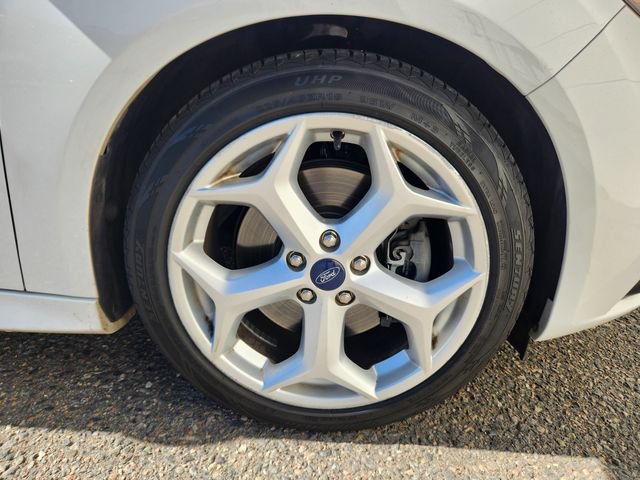 Used 2013 Ford Focus ST FWD image 20