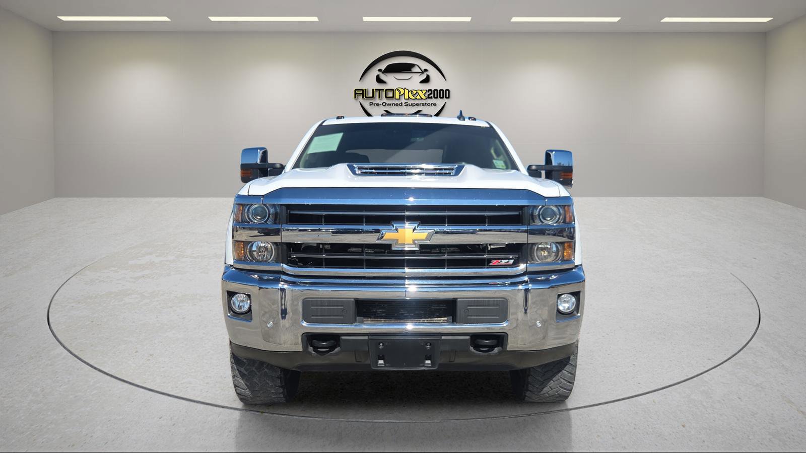 Used 2018 Chevrolet Silverado 2500 LTZ w/ Duramax Plus Package image 2