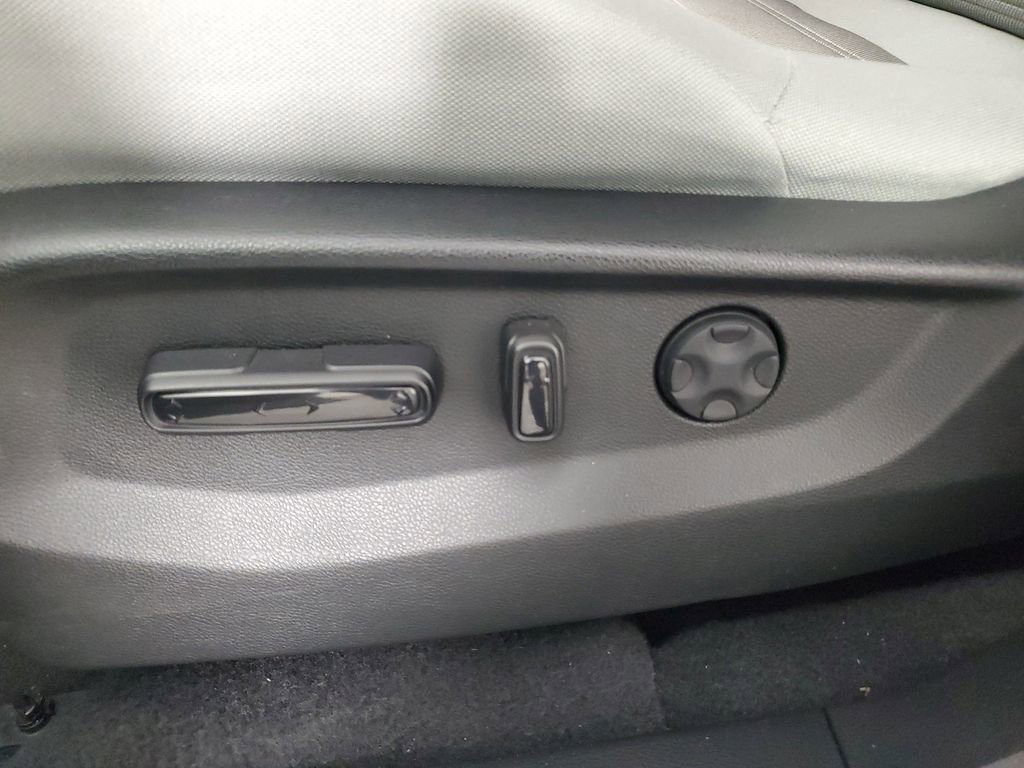 Used 2022 Honda CR-V EX image 29