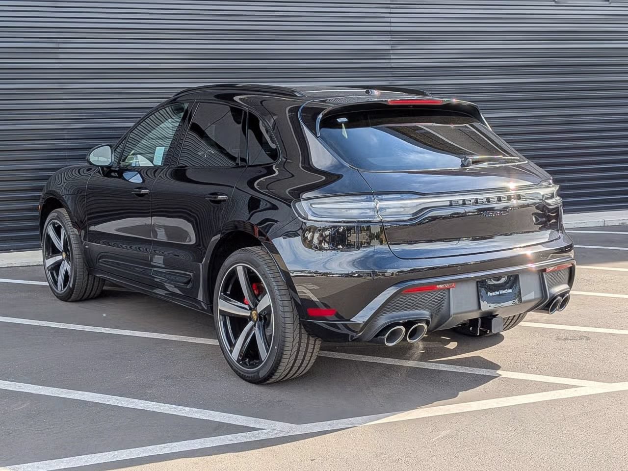 Certified 2026 Porsche Macan S AWD/4WD image 3