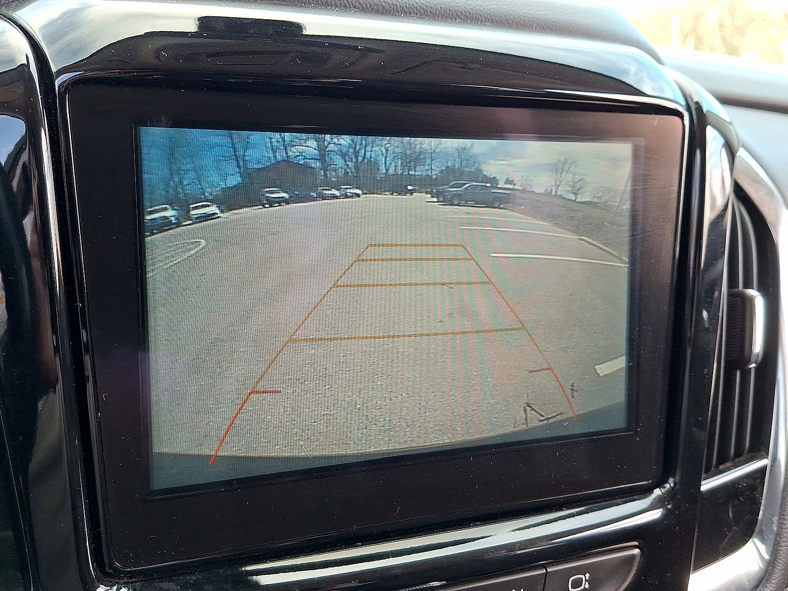 Used 2018 Chevrolet Traverse LT AWD/4WD image 15