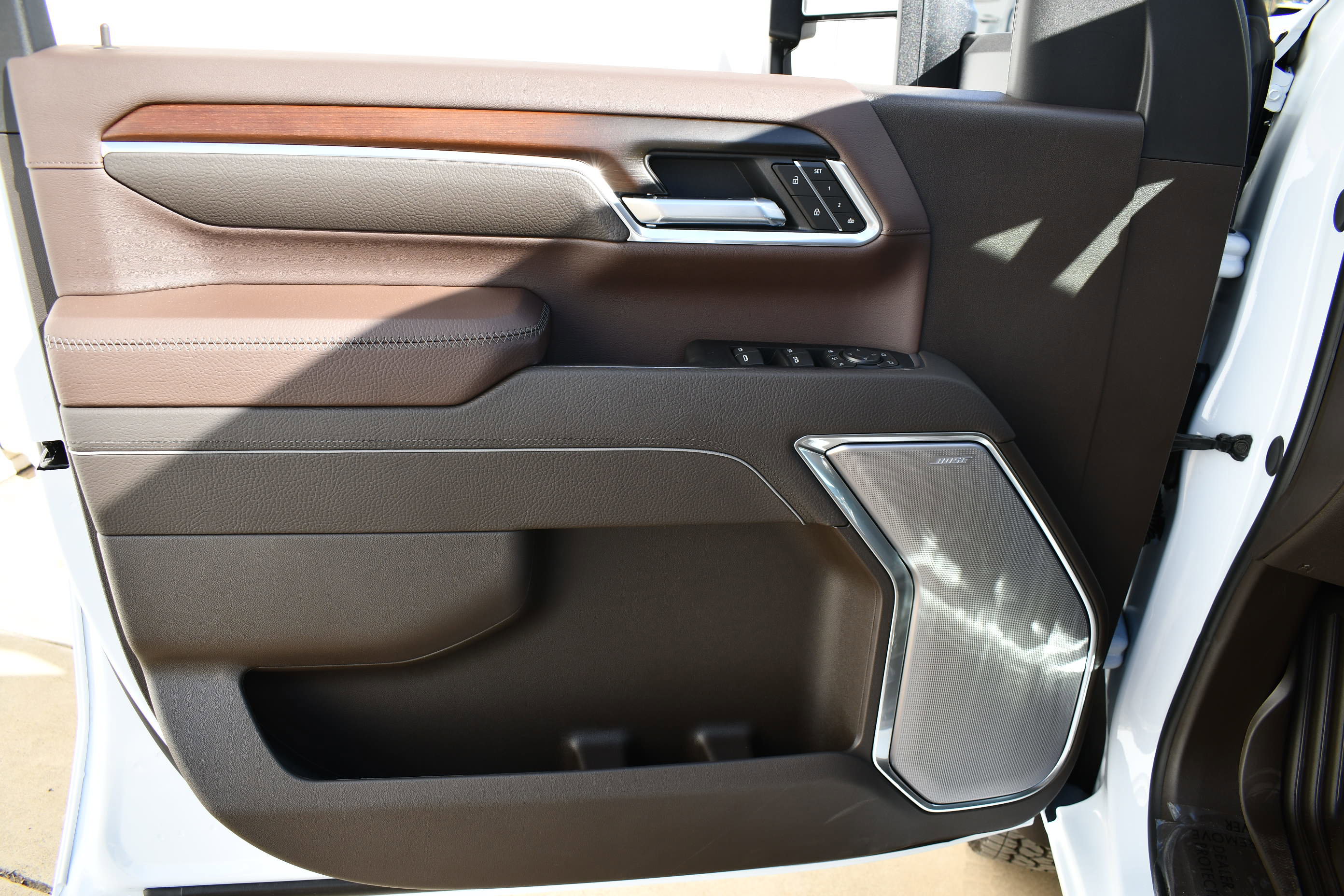 New 2026 GMC Sierra 2500 Denali w/ Denali Reserve Package image 15