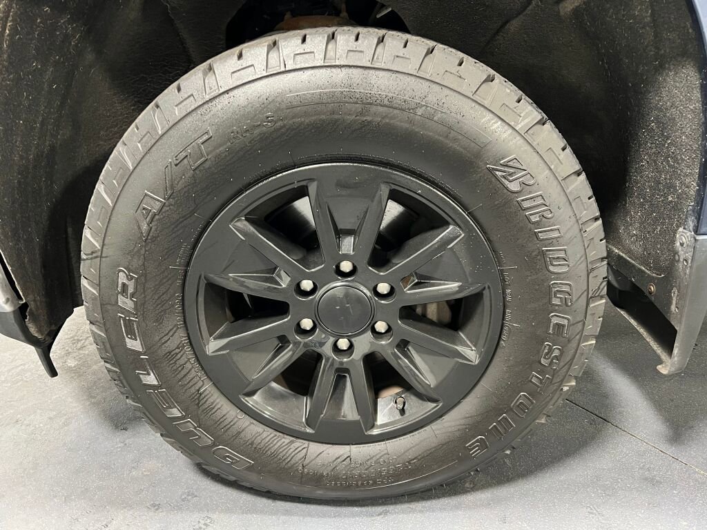 Used 2019 Chevrolet Silverado 1500 LT w/ All-Star Edition image 15