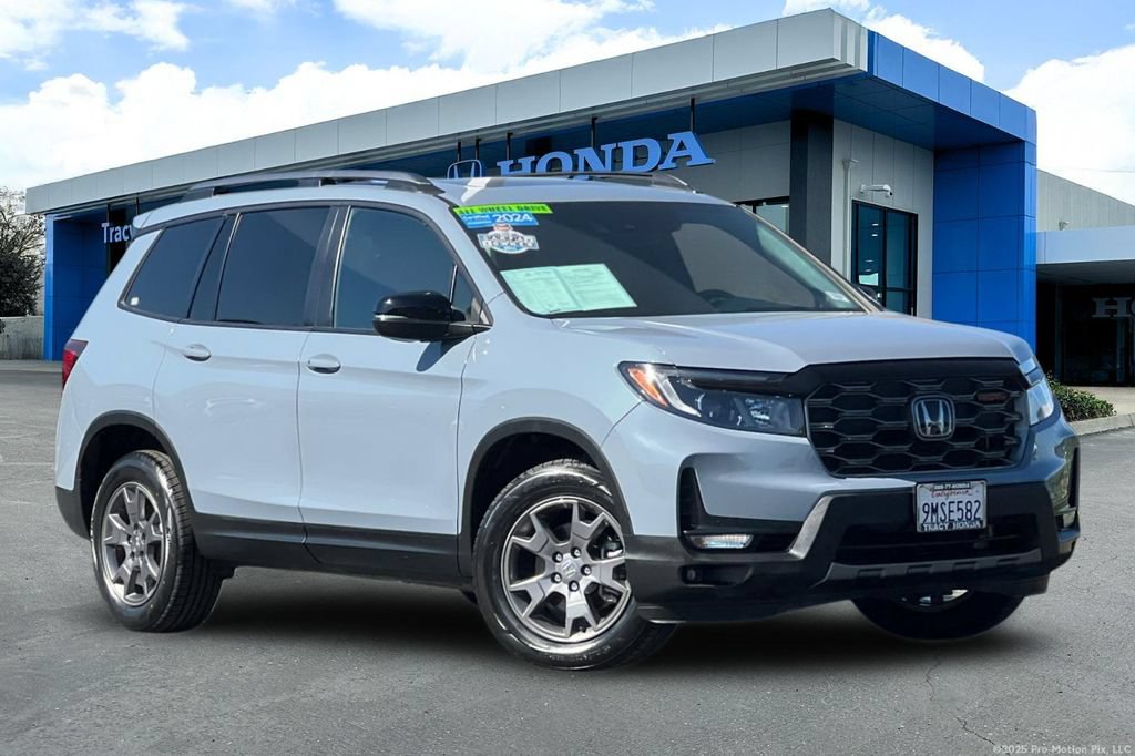 Certified 2024 Honda Passport TrailSport video 1