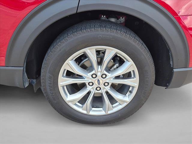 Used 2023 Ford Explorer XLT w/ Equipment Group 202A RWD image 7