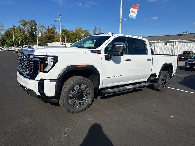 New 2026 GMC Sierra 3500 Denali w/ Denali Reserve Package image 2