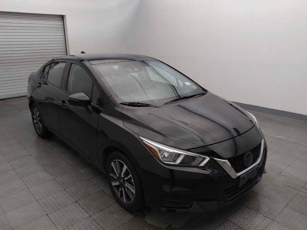 Used 2021 Nissan Versa SV FWD image 13