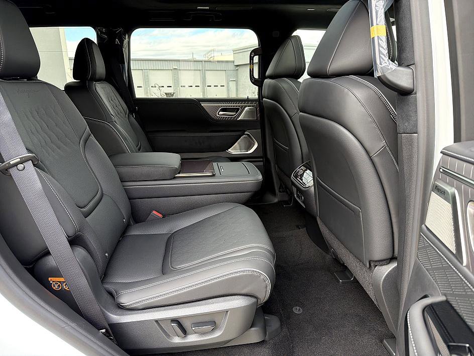 New 2026 INFINITI QX80 Autograph image 22