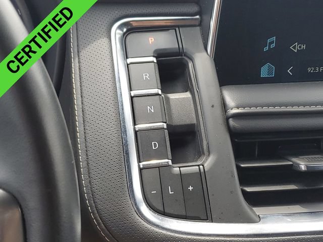 Certified 2024 Chevrolet Suburban Premier AWD/4WD image 16