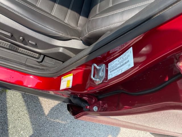 Used 2018 Ford Escape Titanium FWD image 20
