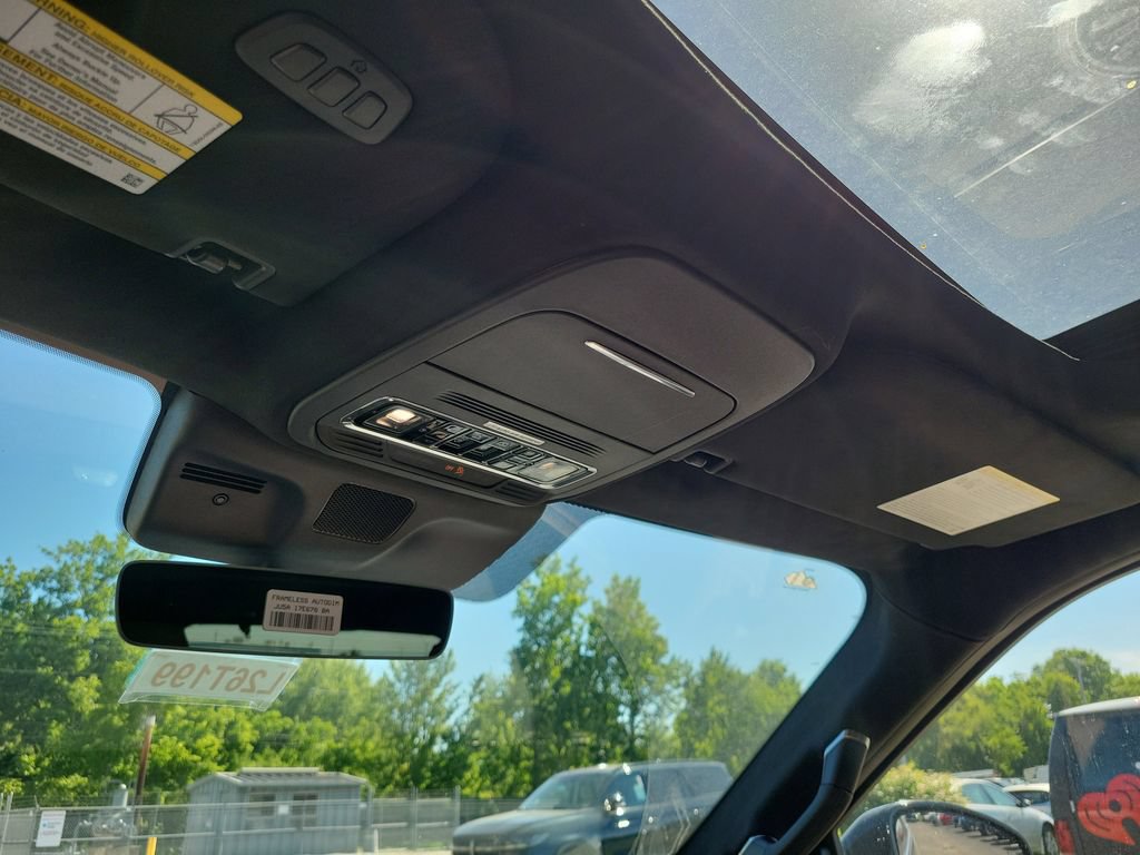 New 2026 Lincoln Navigator Black Label AWD/4WD image 30