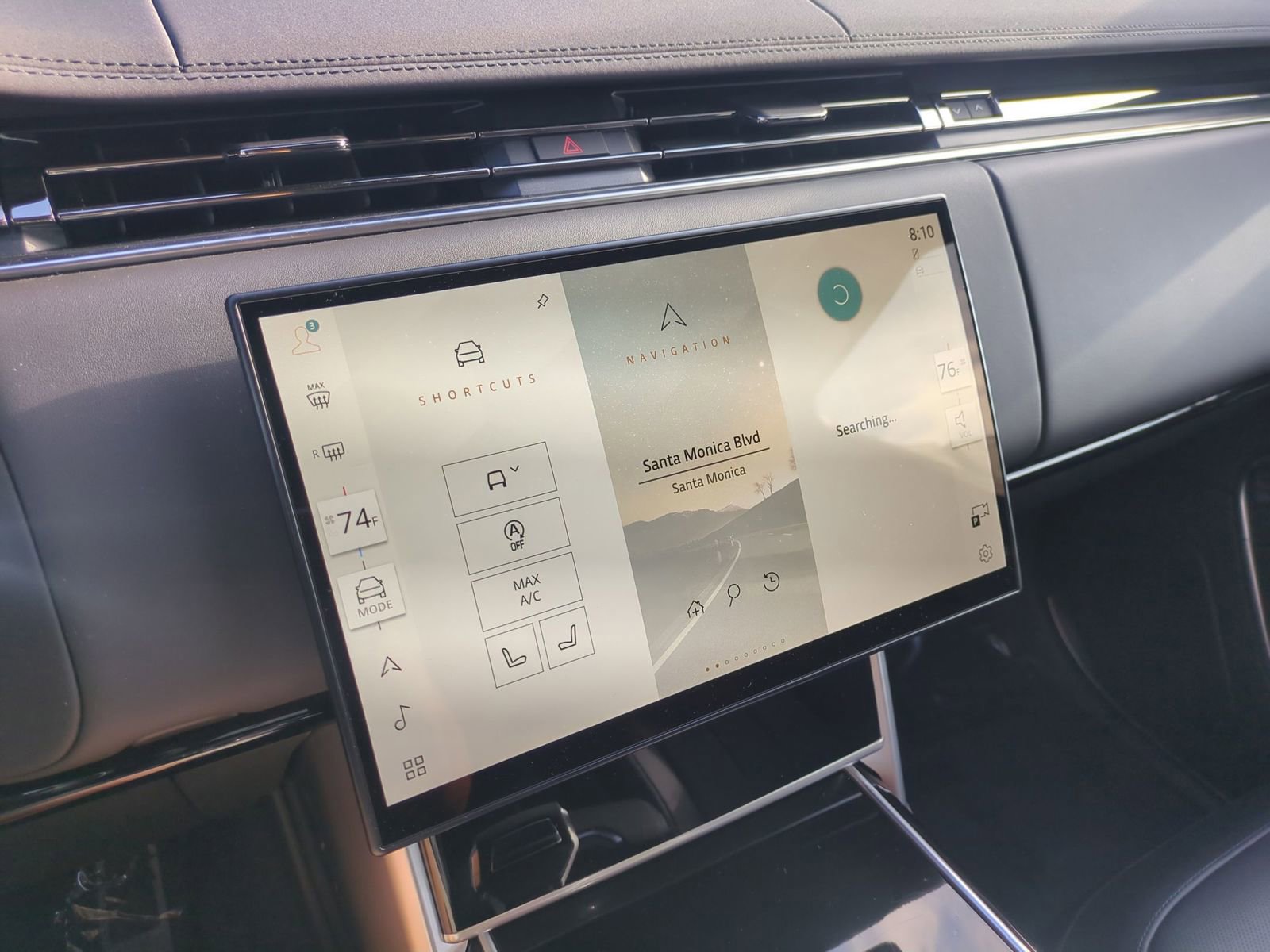 Used 2024 Land Rover Range Rover SE image 19