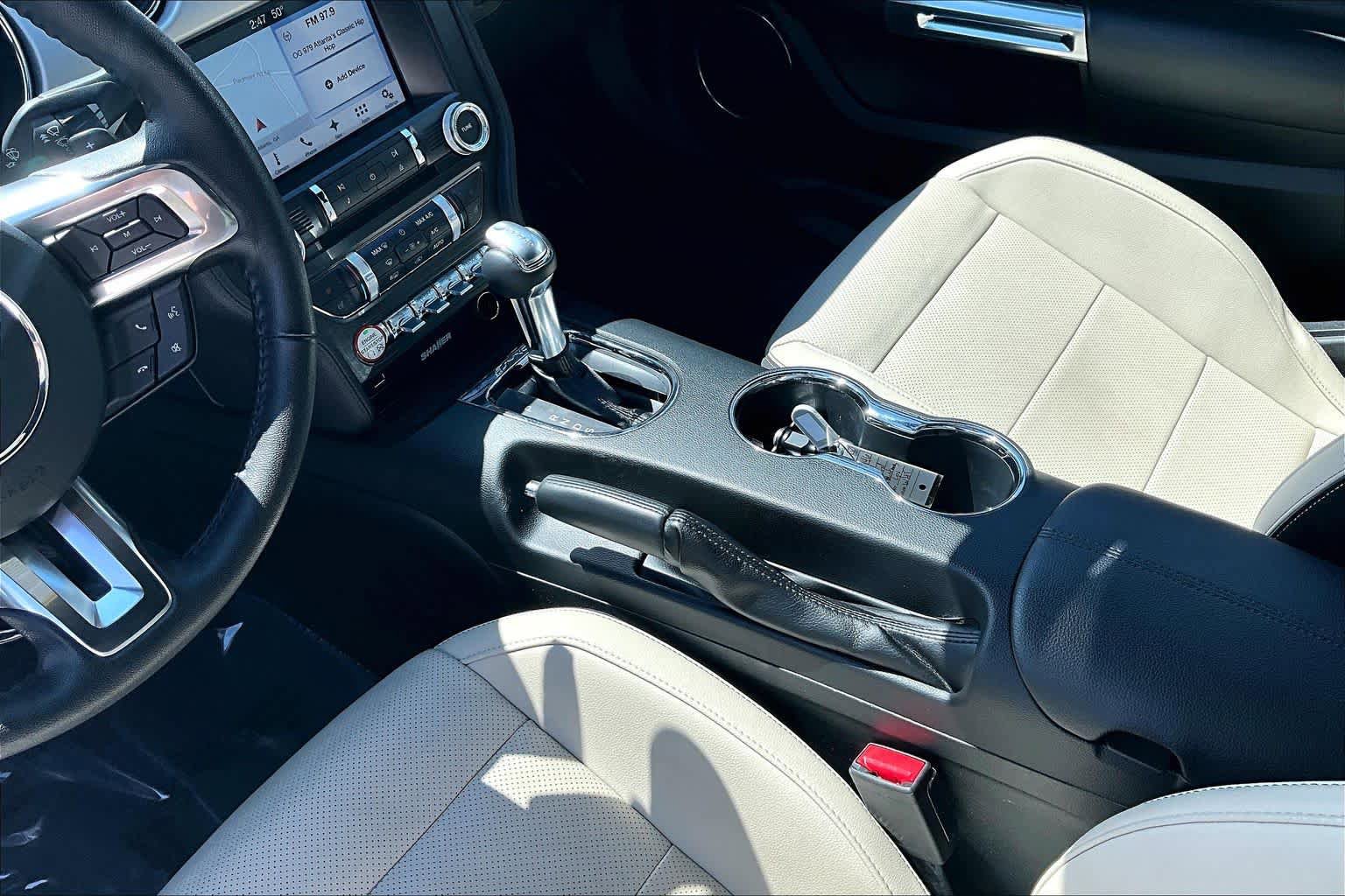 Used 2017 Ford Mustang GT Premium RWD image 17