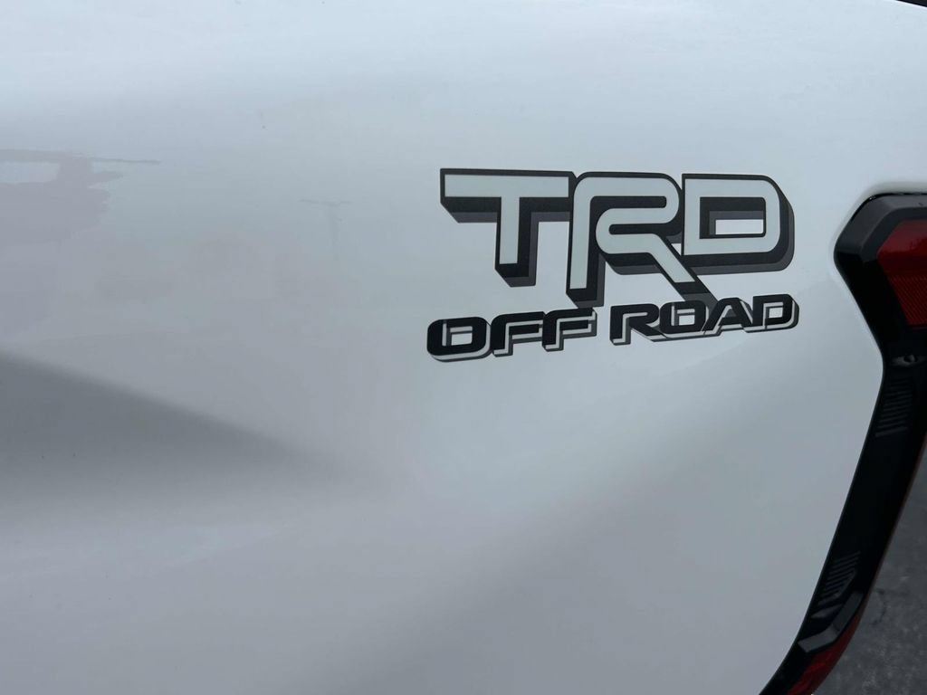 New 2026 Toyota Tacoma TRD Off-Road AWD/4WD image 10
