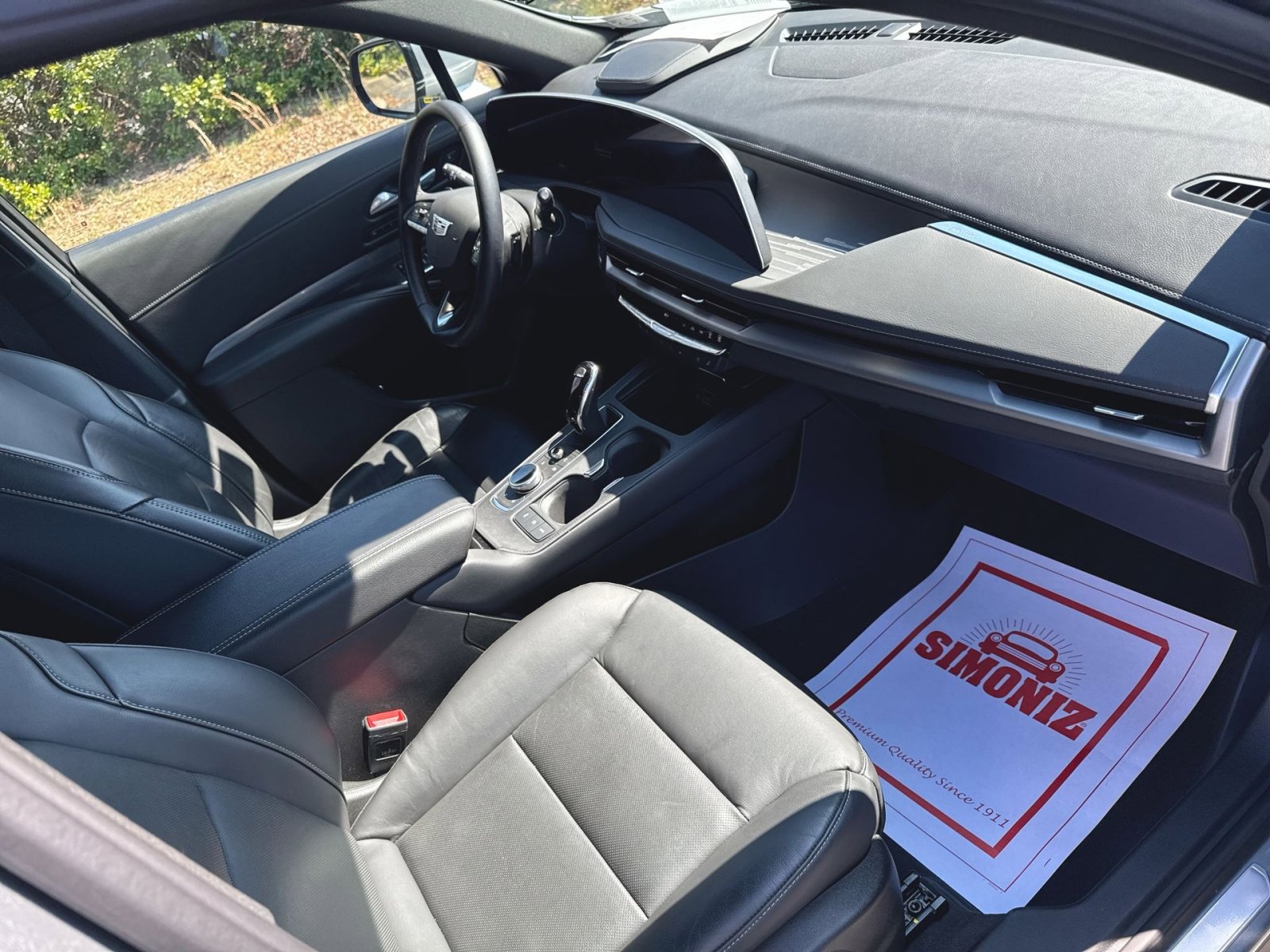 Used 2024 Cadillac XT4 Premium Luxury w/ Active Safety Package image 33