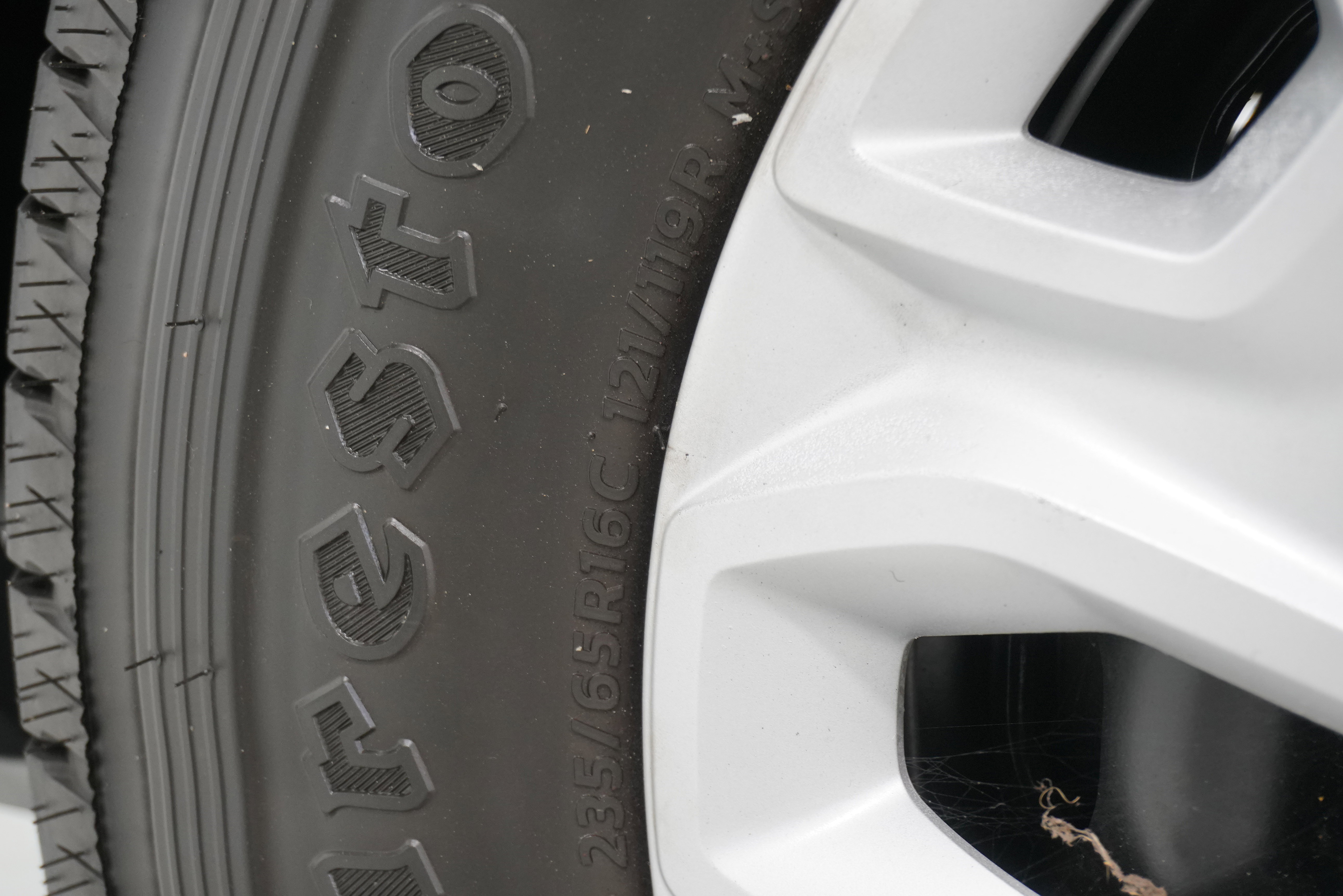 Used 2016 Ford Transit 150 XLT image 24