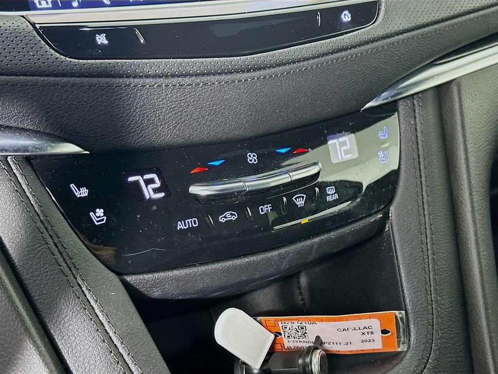 Used 2023 Cadillac XT5 Premium Luxury w/ Technology Package image 21
