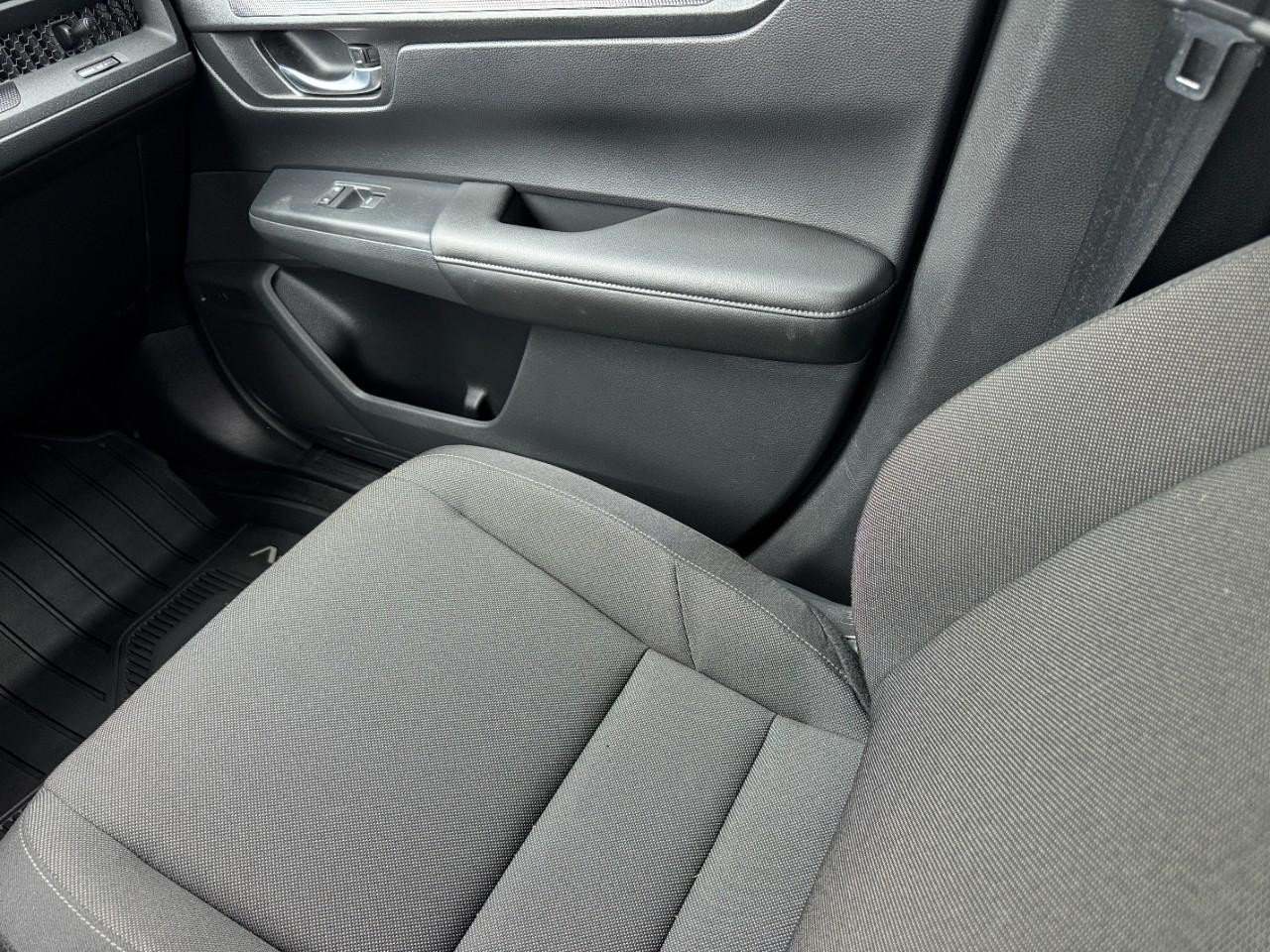 Certified 2025 Honda CR-V EX image 16