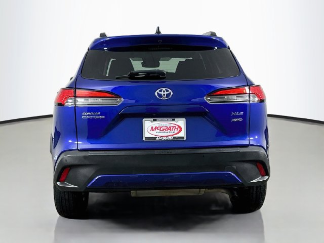 Used 2025 Toyota Corolla Cross XLE w/ Convenience Package AWD/4WD image 19
