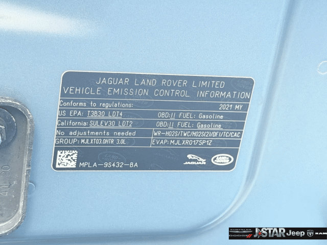 Used 2021 Land Rover Defender 90 X-Dynamic S AWD/4WD image 32