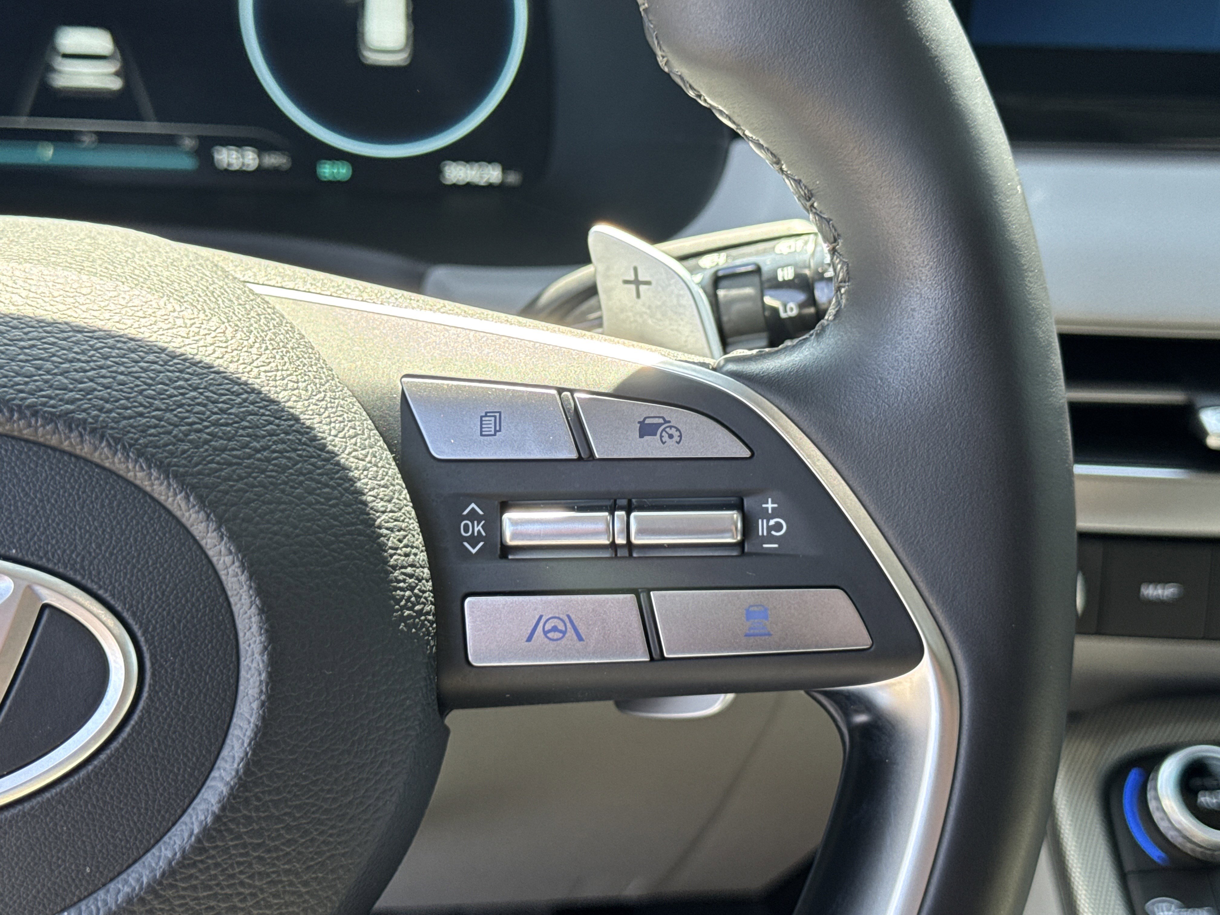 Used 2024 Hyundai Palisade SEL w/ Premium Package image 25