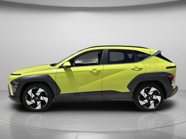 Used 2024 Hyundai Kona Limited FWD image 3