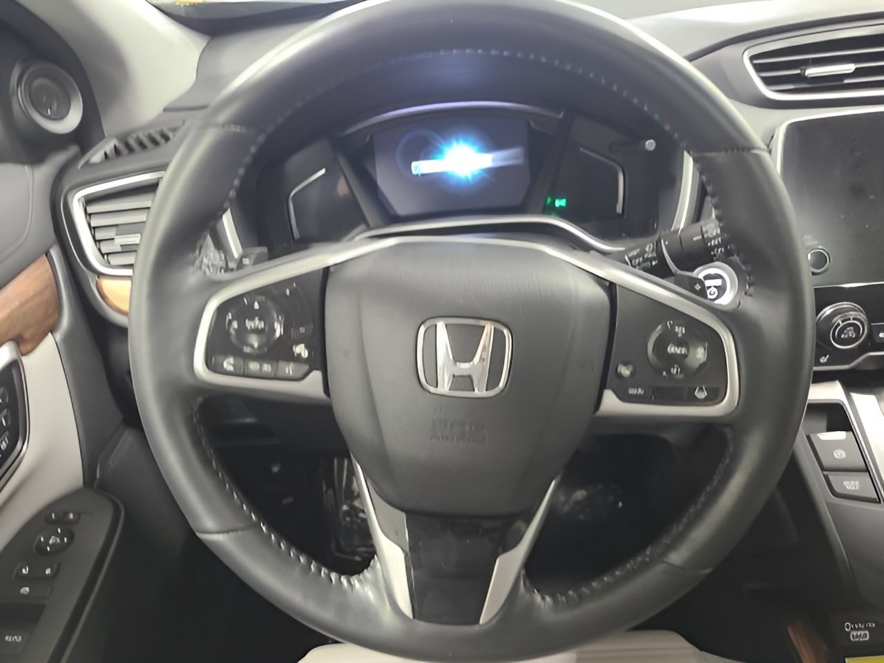 Used 2022 Honda CR-V Touring image 25
