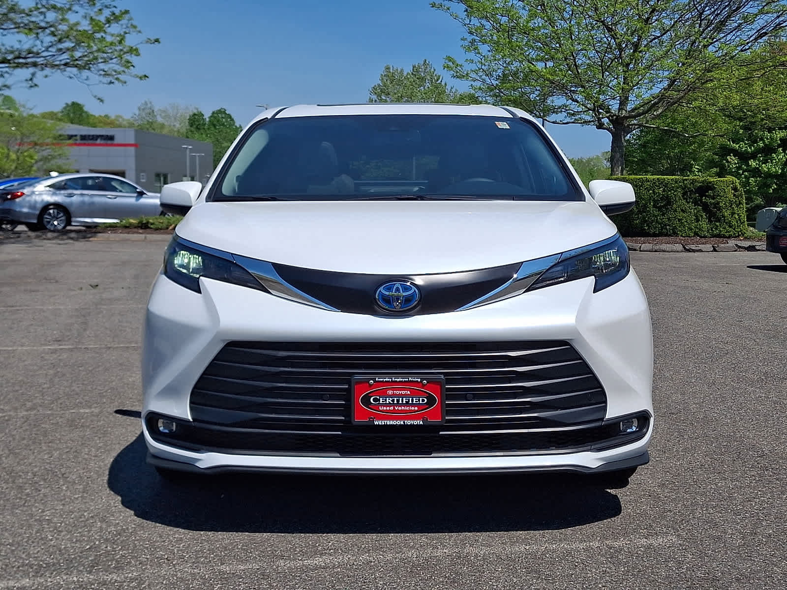 Used 2025 Toyota Sienna XLE w/ XLE Plus Package AWD/4WD video 2