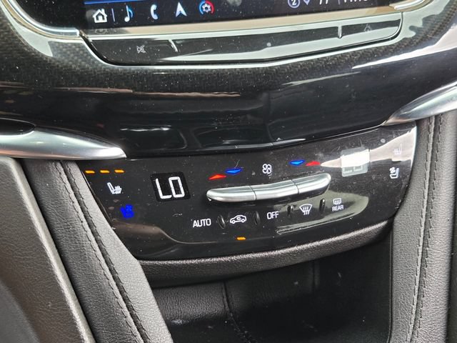 Used 2023 Cadillac XT6 Sport w/ Technology Package AWD/4WD image 29