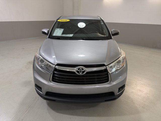 Used 2016 Toyota Highlander LE w/ Protection Package #3 AWD/4WD image 3