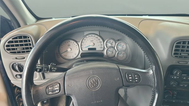 Used 2004 Buick Rainier CXL w/ Convenience Package AWD/4WD image 11