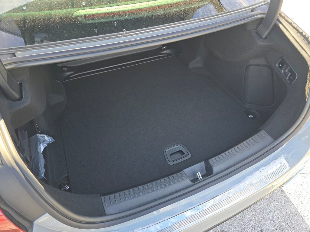 New 2026 Mercedes-Benz E 450 4MATIC Sedan image 19