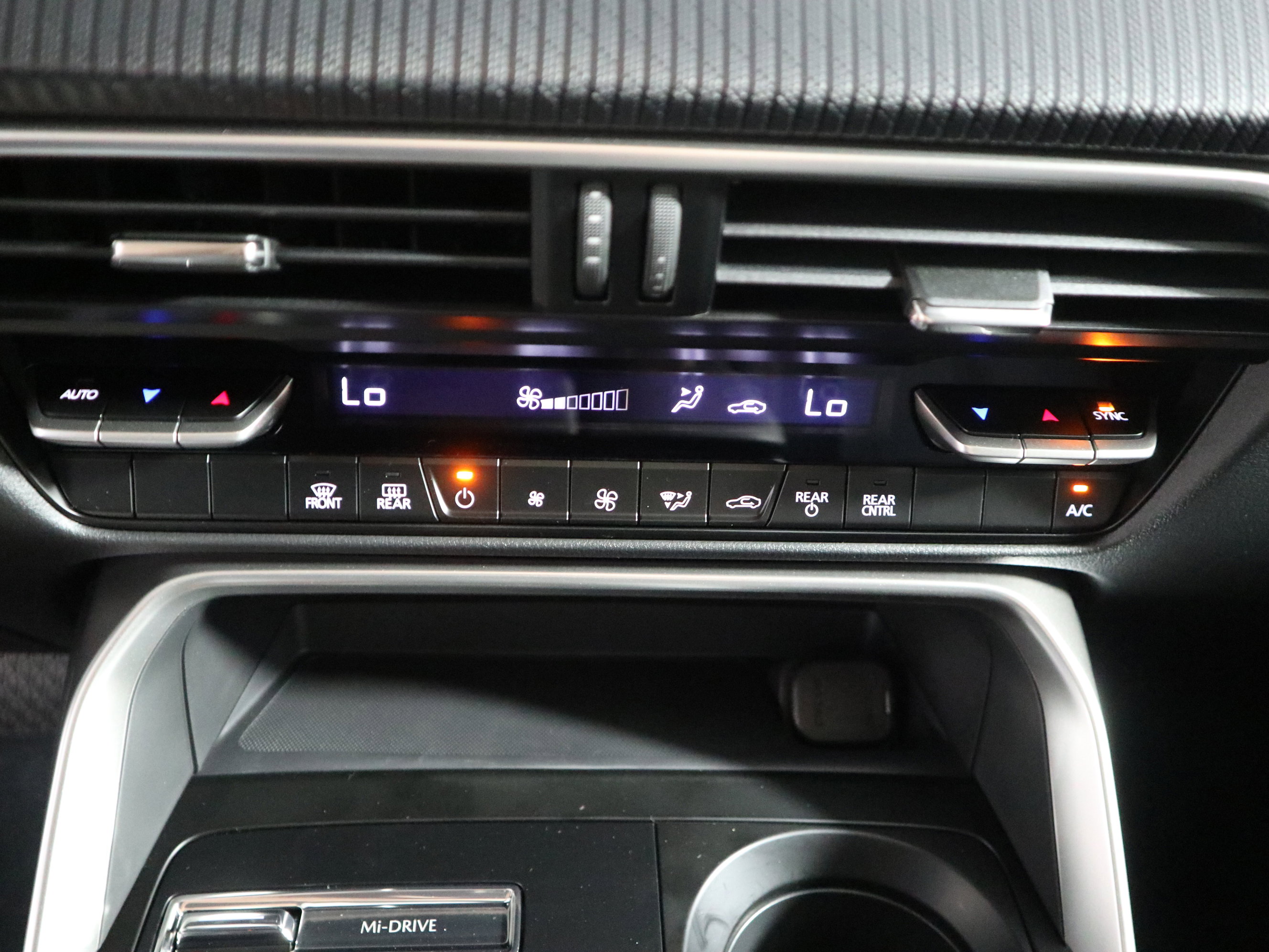 New 2026 MAZDA CX-90 3.3 Turbo w/ Select Package image 32