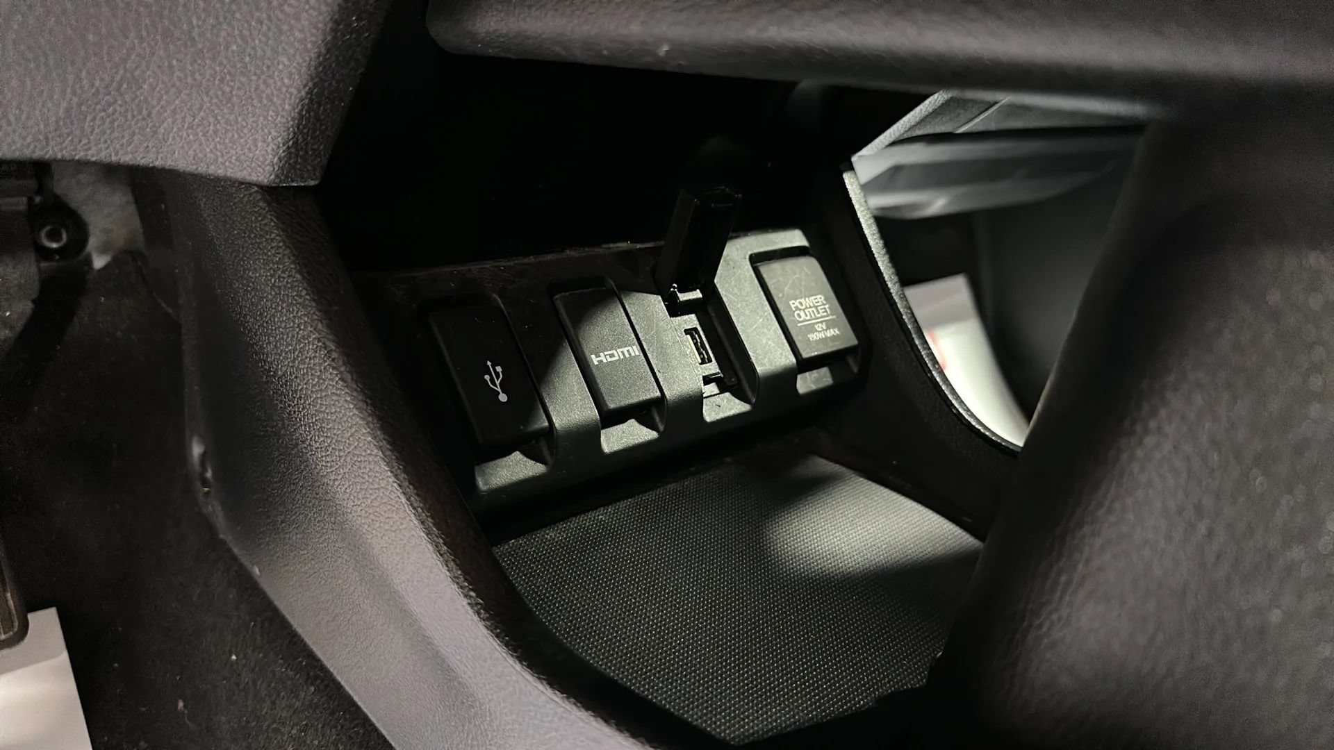 Used 2018 Honda HR-V EX image 23