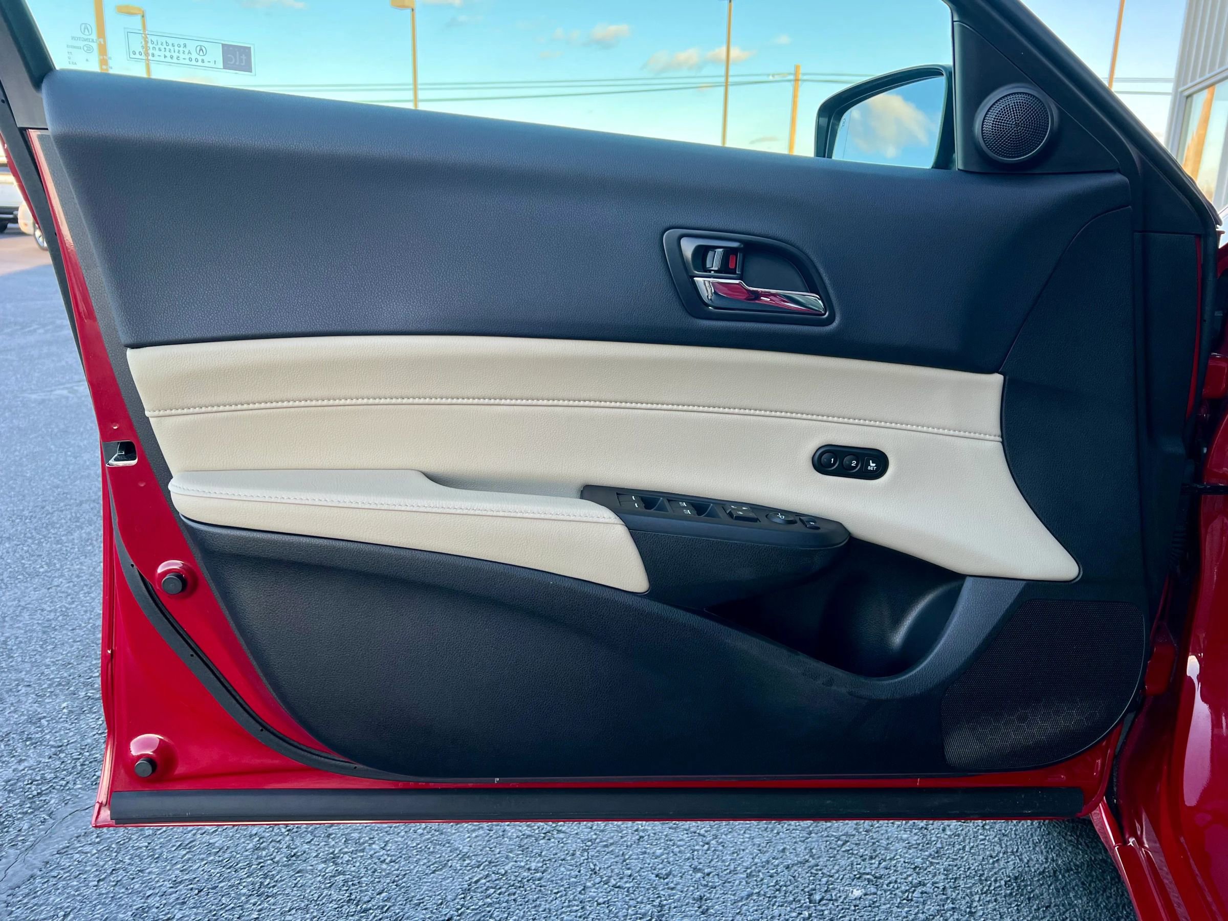 Used 2017 Acura ILX image 32