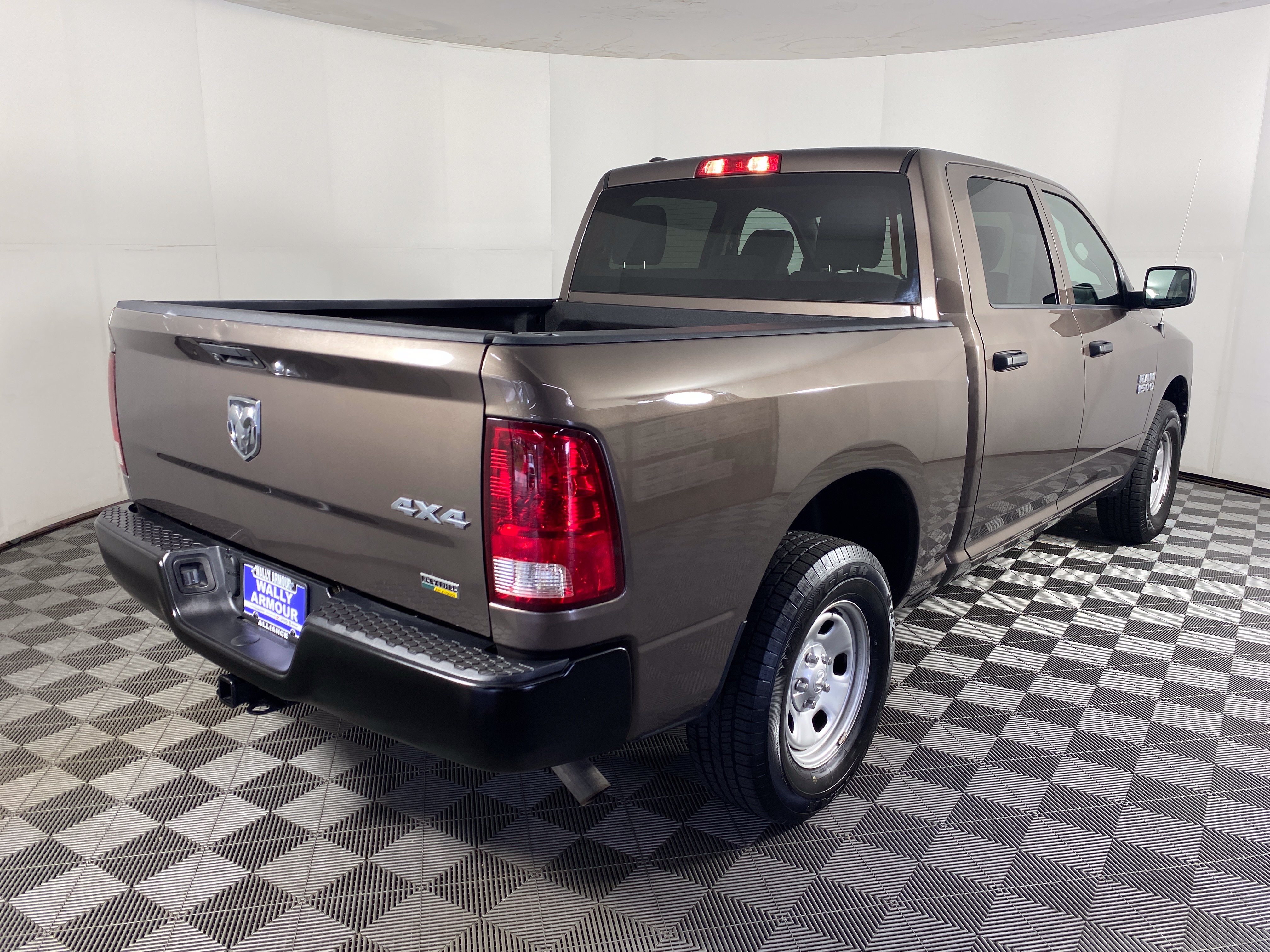 Used 2018 RAM 1500 Tradesman w/ Popular Equipment Group AWD/4WD image 6