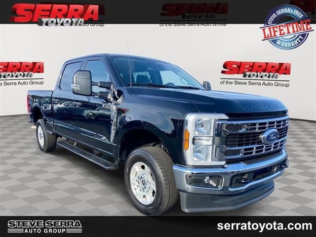 Used 2025 Ford F250 XLT image 1