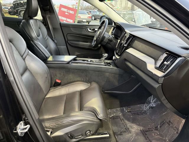 Used 2021 Volvo XC60 T6 Inscription w/ Advanced Package image 10