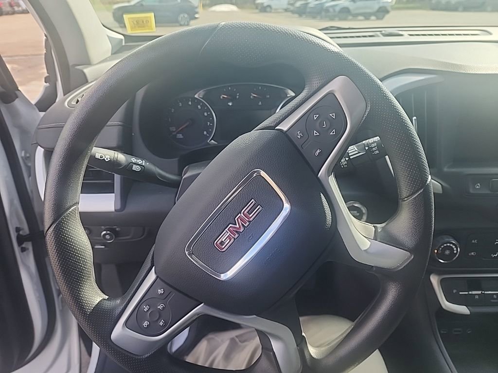 Used 2022 GMC Terrain SLE AWD/4WD image 11