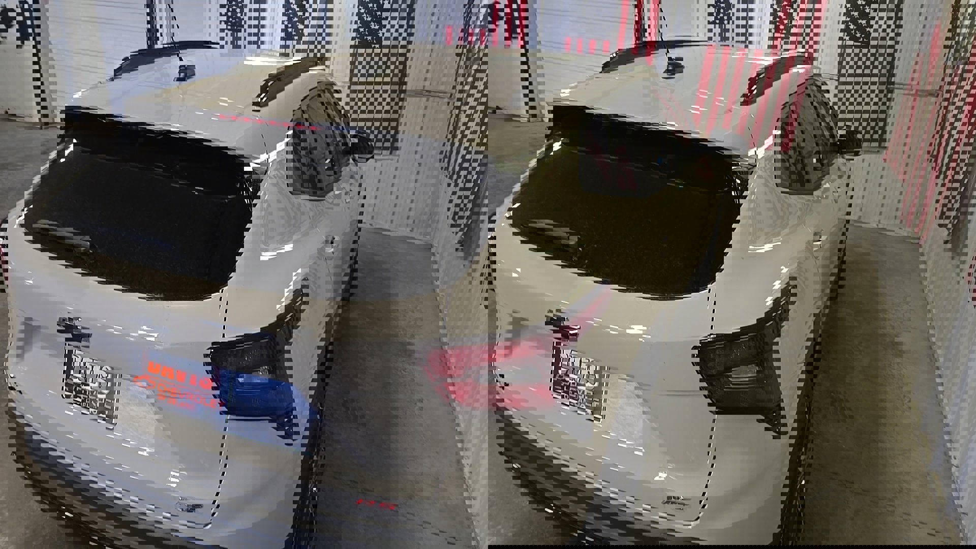 New 2026 Chevrolet Trax RS w/ Sunroof Package image 9