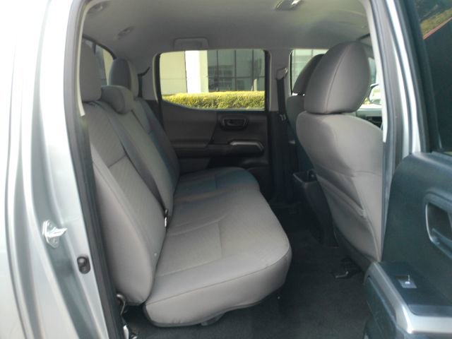 Used 2022 Toyota Tacoma SR5 image 24