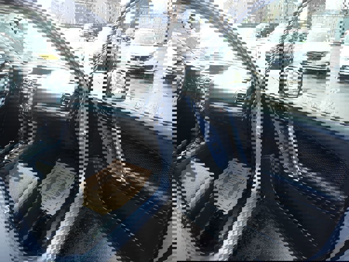 Used 2018 Subaru Forester 2.5i Premium w/ All-Weather Package image 19