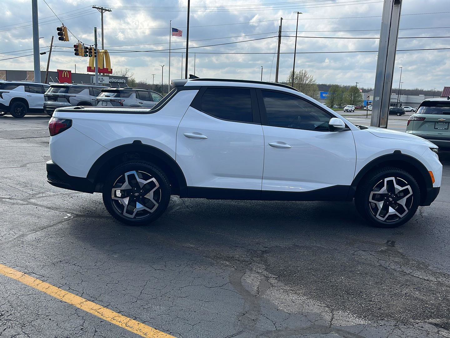 Used 2022 Hyundai Santa Cruz Limited AWD/4WD image 6