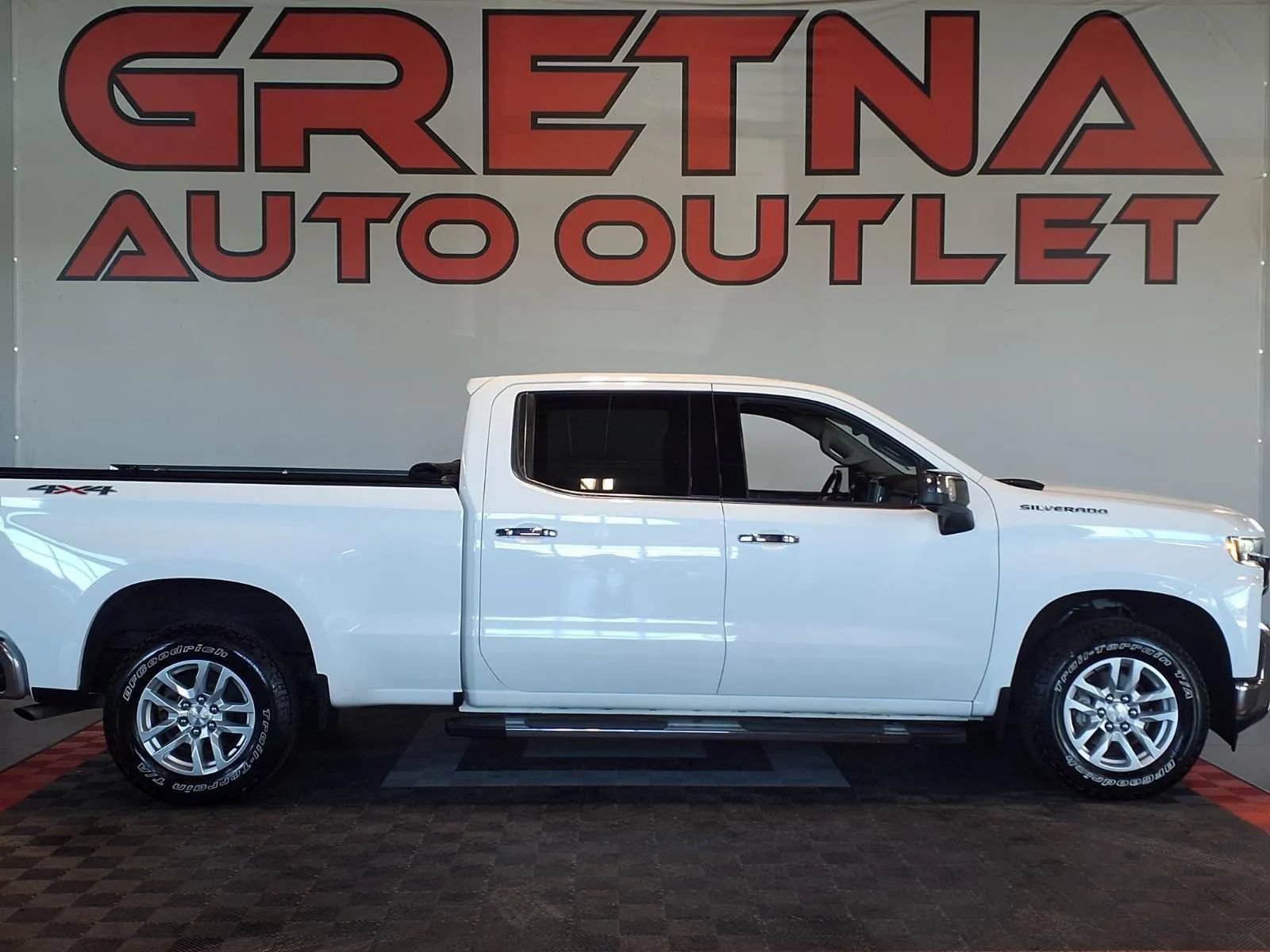 Used 2020 Chevrolet Silverado 1500 LTZ w/ LTZ Convenience Package